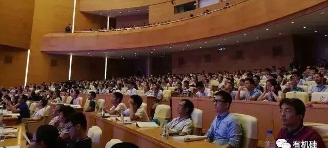 <a href='http://m.tofinoecce.com/Products/zhonghaojianzhenqiu.html' class='keys' title='點擊查看關于硅膠制品的相關信息' target='_blank'>硅膠制品</a> 硅膠制品