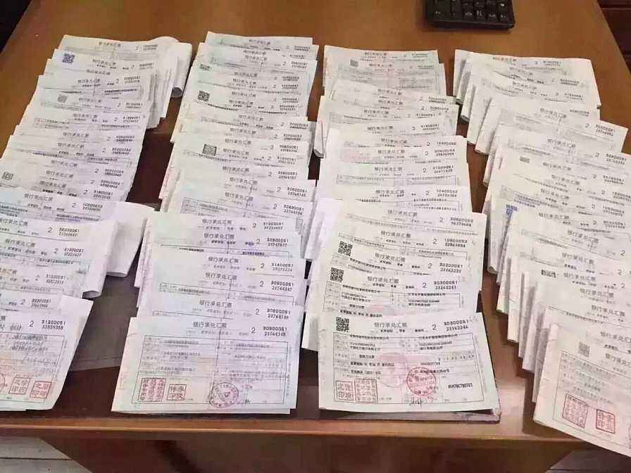 11141dwd.jpg 11141dwd.jpg