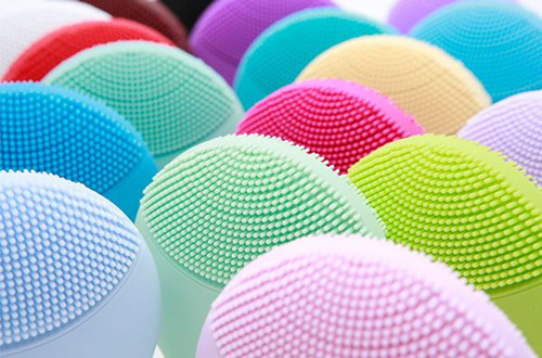 硅橡膠產(chǎn)品有哪些特點(diǎn)? 硅橡膠產(chǎn)品有哪些特點(diǎn)?